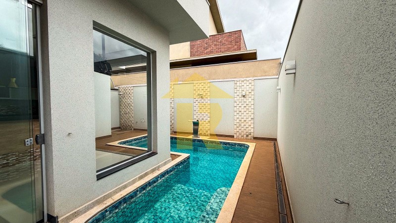 Casa de Condomínio com 4 quartos à venda, 305m² — foto 23 de 27