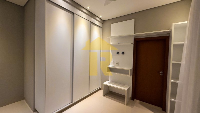 Casa de Condomínio com 4 quartos à venda, 305m² — foto 19 de 27