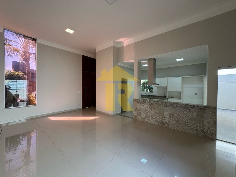 Casa de Condomínio com 3 quartos à venda, 153m² — foto 3 de 19