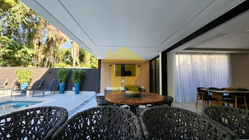 Casa com 5 quartos à venda, 384m² — foto 18 de 61