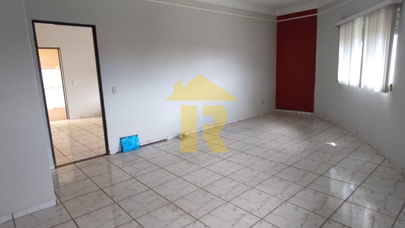 Casa com 3 quartos à venda, 350m² — foto 7 de 14
