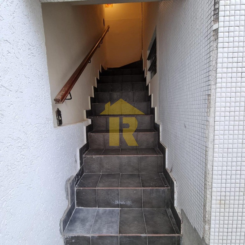 Casa com 3 quartos à venda, 275m² — foto 36 de 38