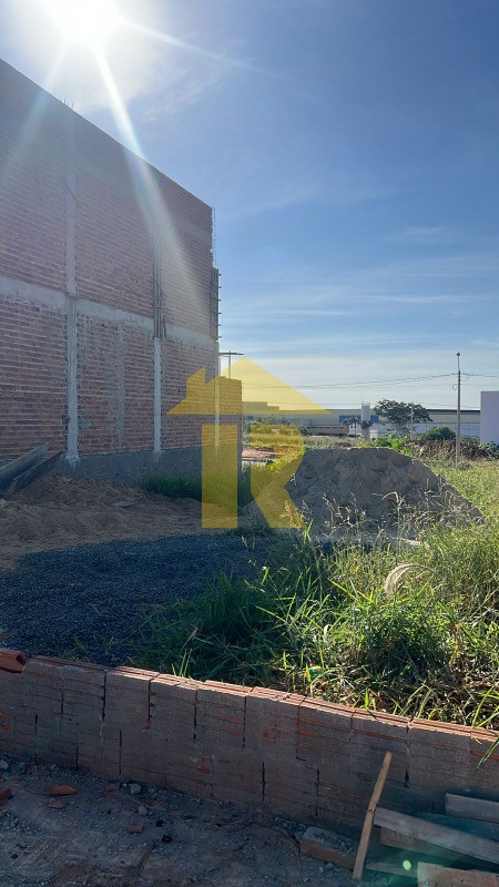 Terreno / Lote / Condomínio  à venda, 200m² — foto 5 de 7