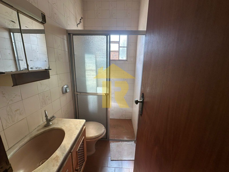 Casa com 3 quartos à venda, 331m² — foto 9 de 21