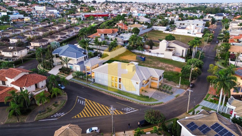 Casa de Condomínio com 6 quartos à venda, 800m² — foto 2 de 33