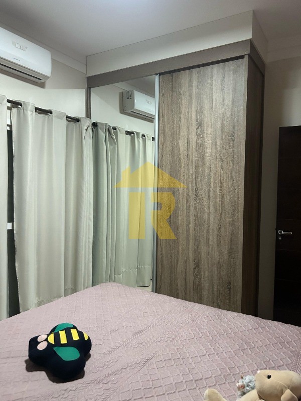 Casa com 3 quartos à venda, 235m² — foto 18 de 35