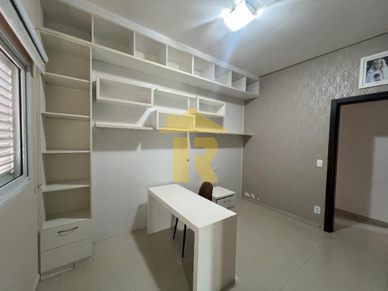 Casa de Condomínio com 4 quartos à venda e aluguel, 268m² — foto 28 de 34