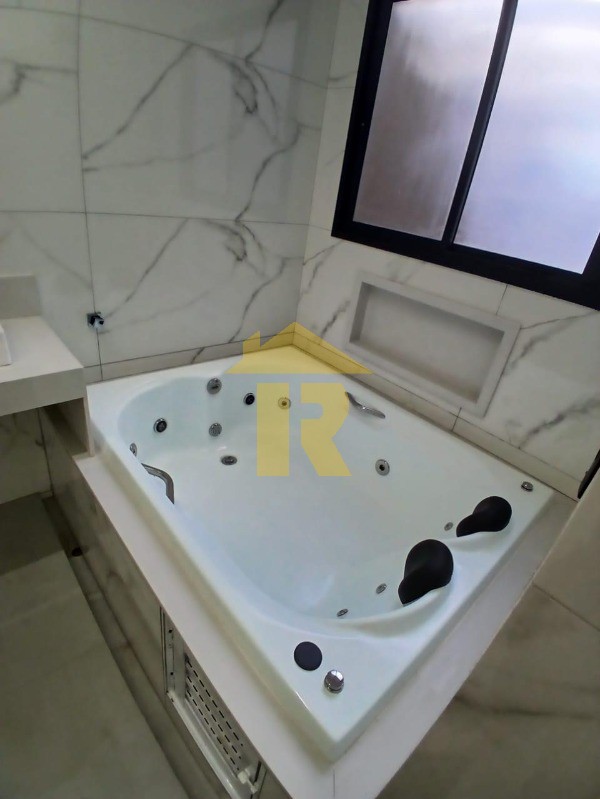 Casa com 3 quartos à venda, 136m² — foto 30 de 39