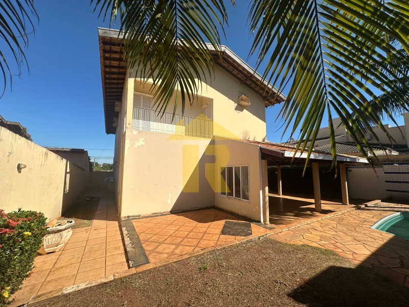 Casa de Condomínio com 3 quartos à venda, 300m² — foto 12 de 28
