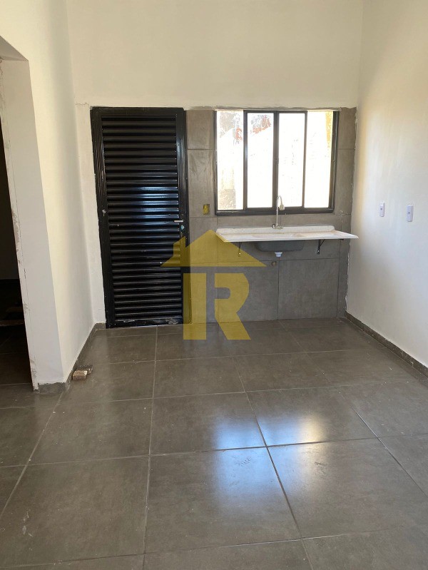 Casa com 2 quartos à venda, 45m² — foto 4 de 10