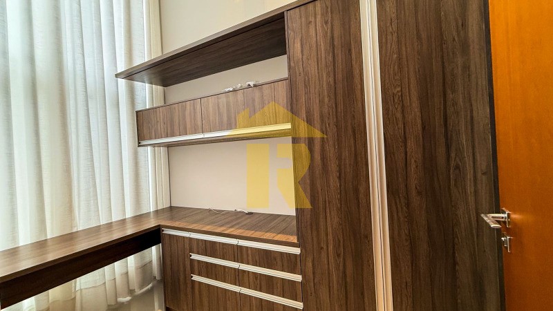 Casa de Condomínio com 4 quartos à venda, 305m² — foto 5 de 27