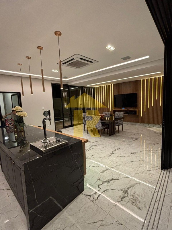 Casa de Condomínio com 4 quartos à venda, 290m² — foto 11 de 46