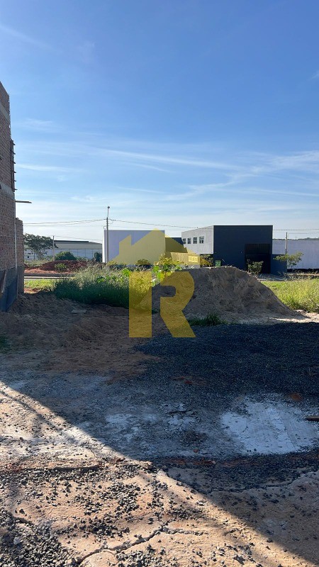 Terreno / Lote / Condomínio  à venda, 200m² — foto 7 de 7