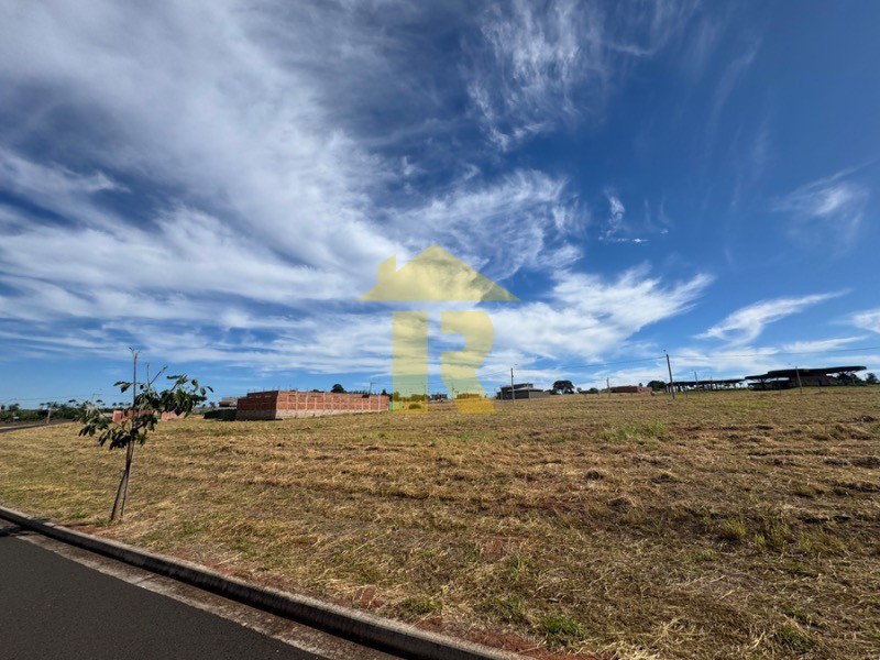 Terreno / Lote / Condomínio  à venda, 451m² — foto 10 de 12