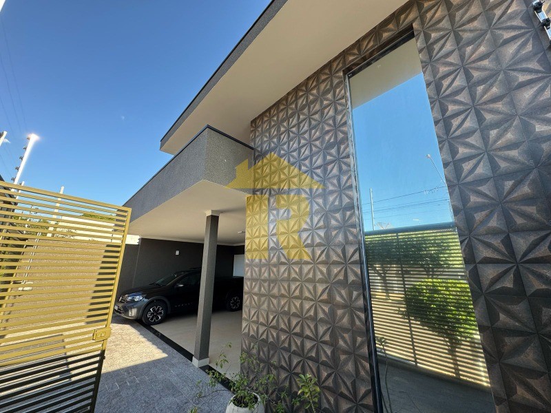 Casa com 3 quartos à venda, 150m² — foto 3 de 20