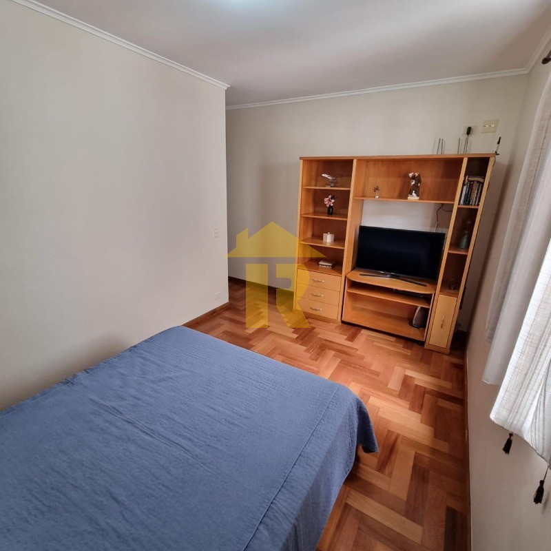Casa com 3 quartos à venda, 275m² — foto 12 de 38