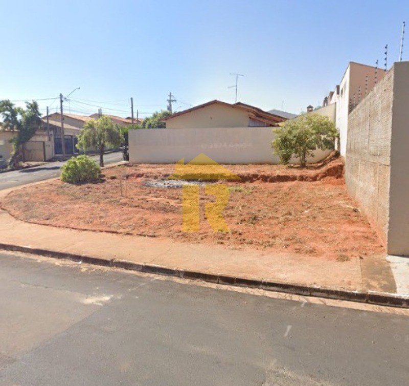 Terreno / Lote / Condomínio  à venda, 349m² — foto 1 de 9