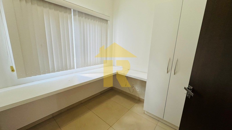 Casa de Condomínio com 3 quartos à venda, 220m² — foto 8 de 40