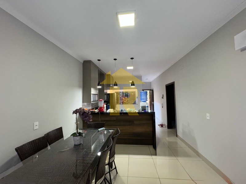 Casa com 3 quartos à venda, 150m² — foto 8 de 20