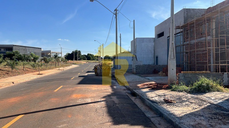 Terreno / Lote / Condomínio  à venda, 200m² — foto 6 de 7