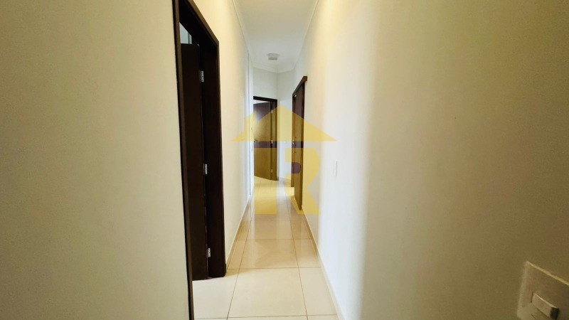 Casa de Condomínio com 3 quartos à venda, 220m² — foto 24 de 40