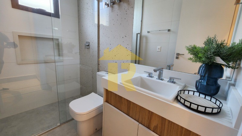 Casa com 5 quartos à venda, 384m² — foto 46 de 61