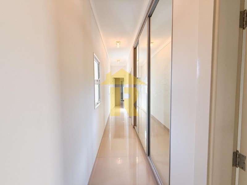 Casa de Condomínio com 3 quartos à venda, 270m² — foto 25 de 38