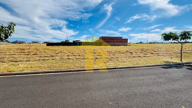Terreno / Lote / Condomínio  à venda, 451m² — foto 17 de 17