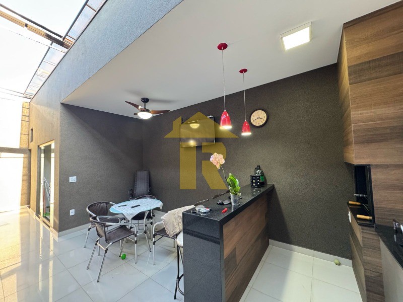 Casa com 3 quartos à venda, 150m² — foto 11 de 20
