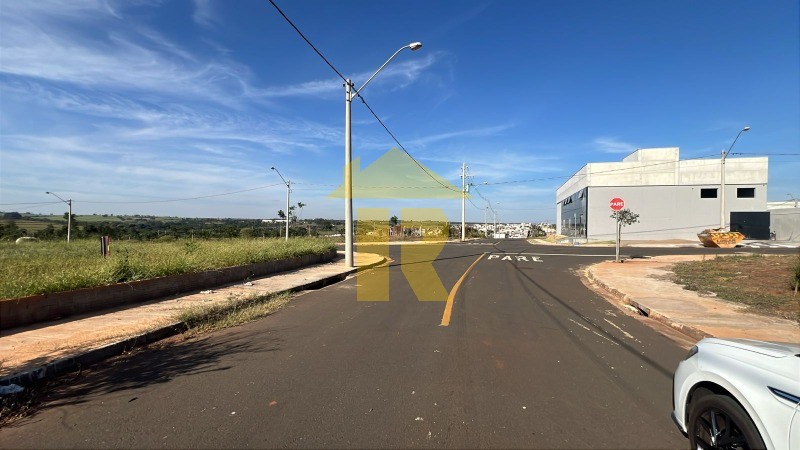Terreno / Lote / Condomínio  à venda, 260m² — foto 8 de 8