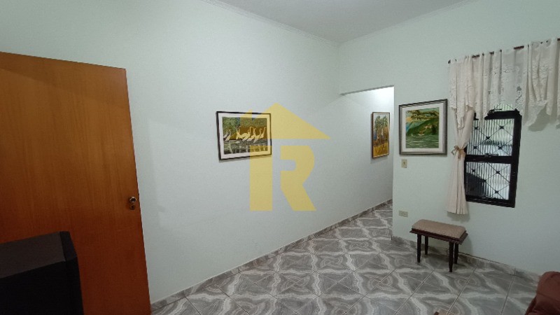 Casa com 4 quartos à venda, 256m² — foto 7 de 13