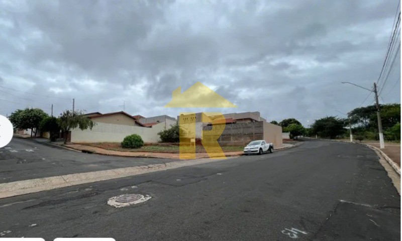 Terreno / Lote / Condomínio  à venda, 349m² — foto 7 de 9