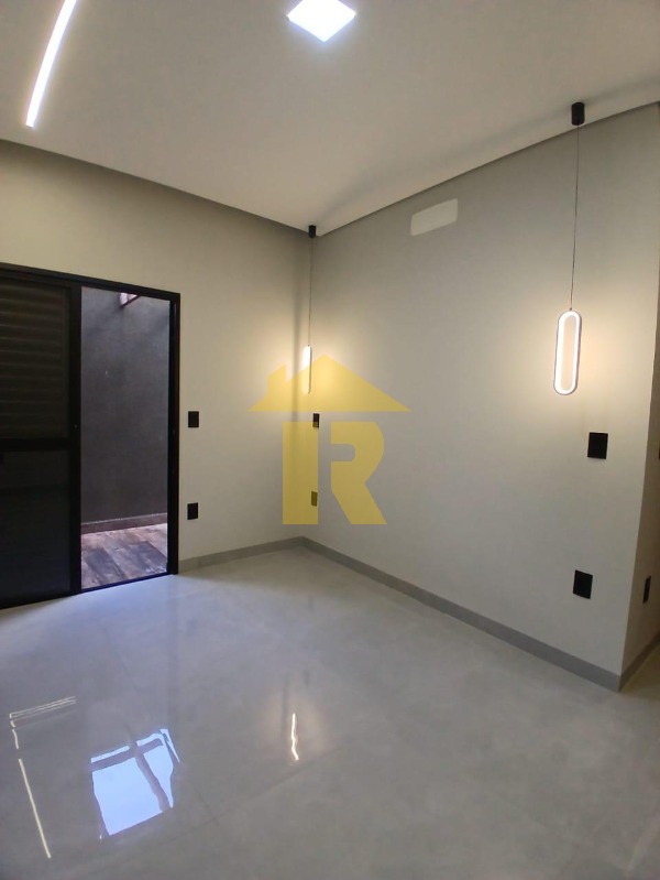 Casa com 3 quartos à venda, 136m² — foto 27 de 39