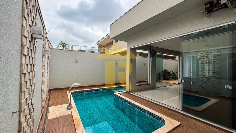 Casa de Condomínio com 4 quartos à venda, 305m² — foto 22 de 27