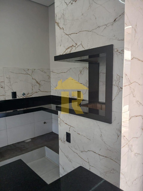 Casa com 3 quartos à venda, 136m² — foto 12 de 39
