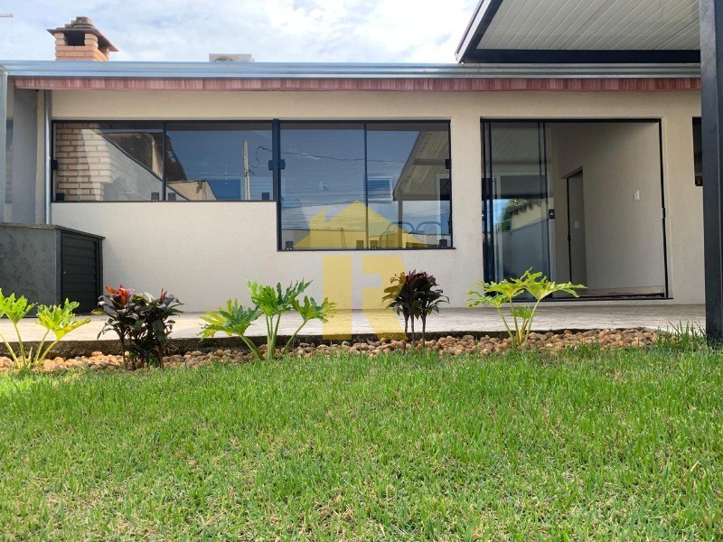 Casa com 2 quartos à venda, 95m² — foto 3 de 17