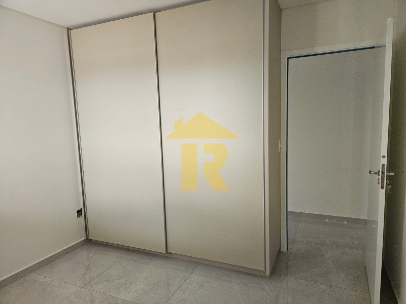 Apartamento com 3 quartos à venda, 133m² — foto 13 de 17