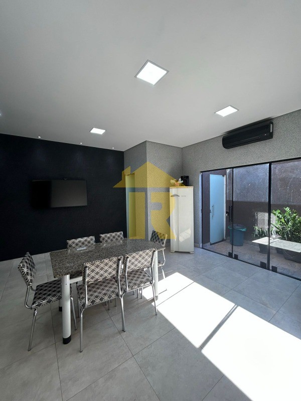 Casa com 2 quartos à venda, 132m² — foto 13 de 14