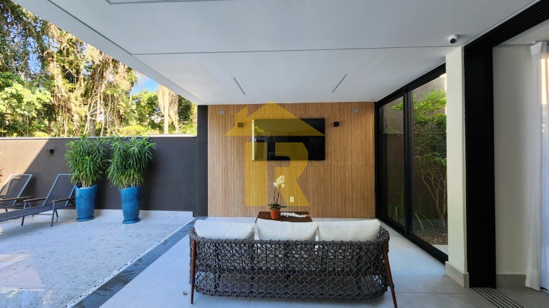 Casa com 5 quartos à venda, 384m² — foto 19 de 61