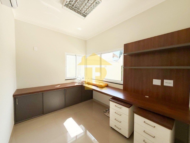 Casa de Condomínio com 3 quartos à venda, 270m² — foto 7 de 38