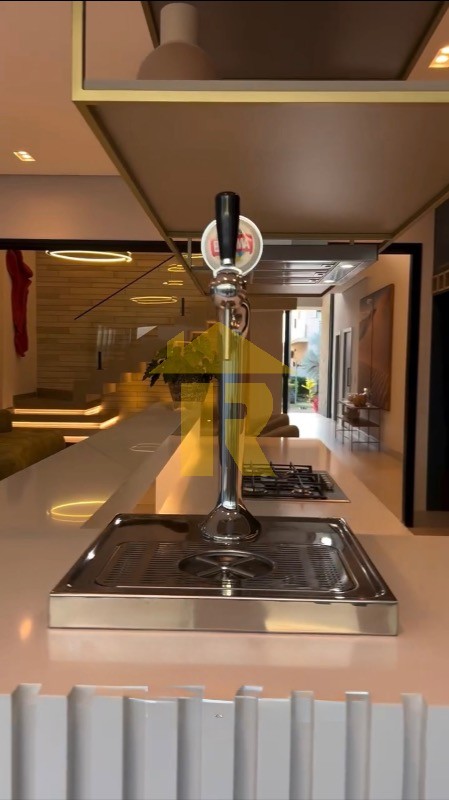 Casa de Condomínio com 4 quartos à venda, 316m² — foto 16 de 25