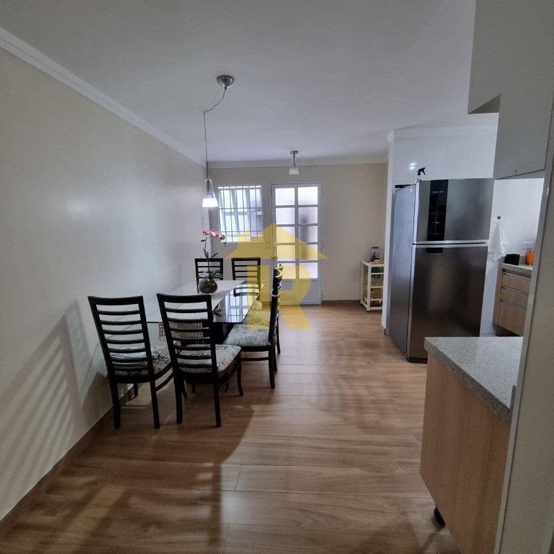 Casa com 3 quartos à venda, 275m² — foto 25 de 38