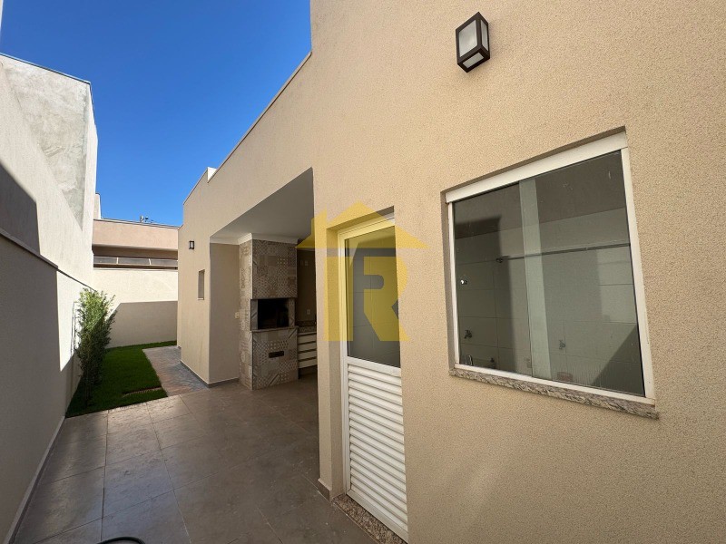 Casa de Condomínio com 3 quartos à venda, 153m² — foto 10 de 19