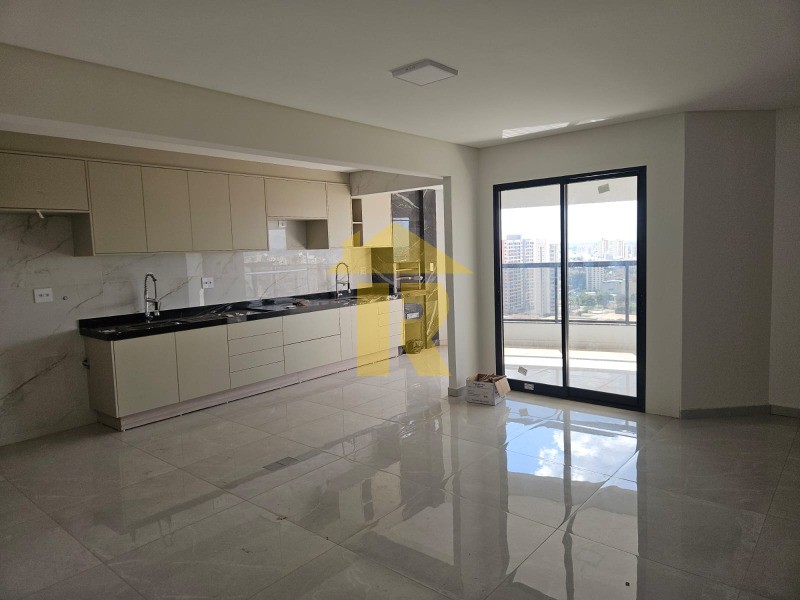 Apartamento com 3 quartos à venda, 133m² — foto 2 de 17