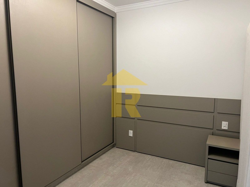 Casa de Condomínio com 3 quartos à venda, 175m² — foto 8 de 21