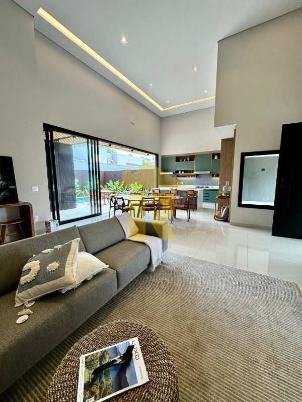Casa de Condomínio com 3 quartos à venda, 221m² — foto 10 de 30