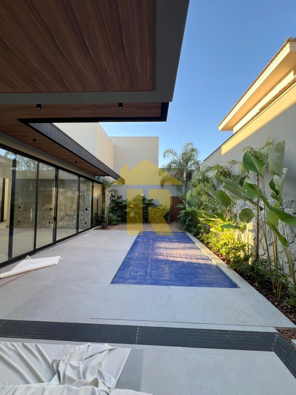 Casa de Condomínio com 4 quartos à venda, 450m² — foto 10 de 27