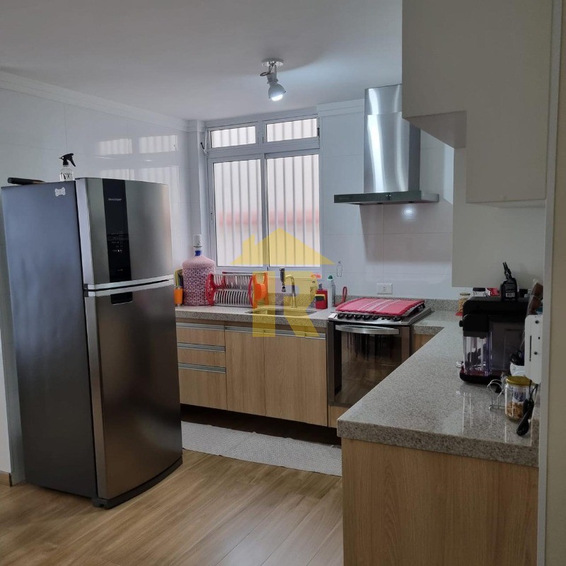 Casa com 3 quartos à venda, 275m² — foto 27 de 38