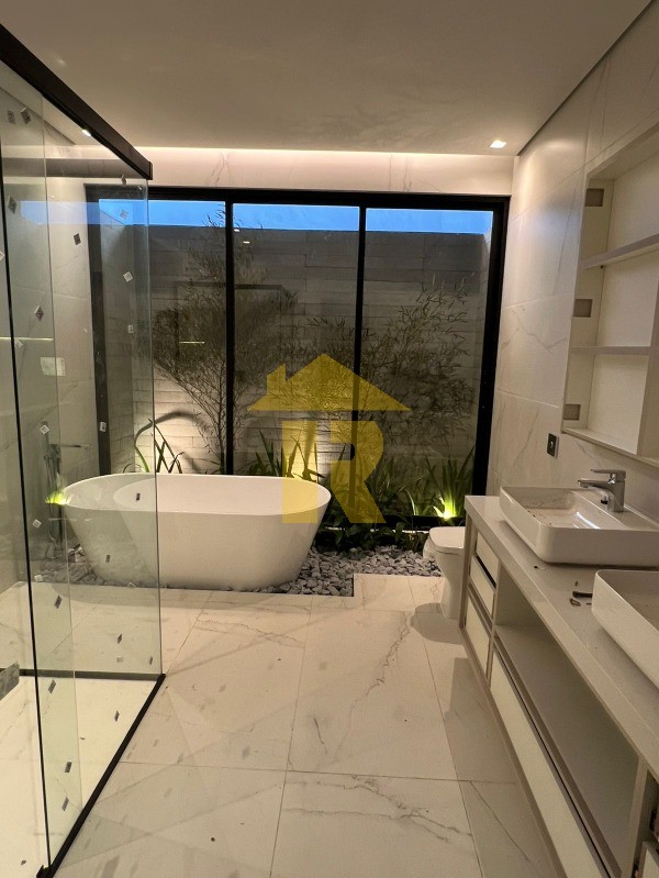 Casa de Condomínio com 4 quartos à venda, 450m² — foto 15 de 27