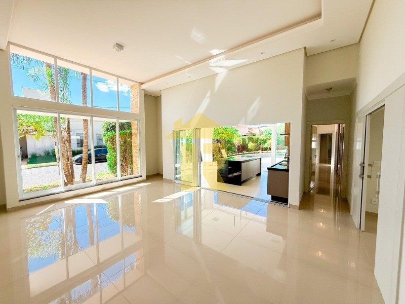 Casa de Condomínio com 3 quartos à venda, 270m² — foto 14 de 38